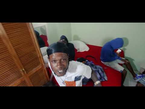 Roshawny BadG - TURN IT UP (Official Video)