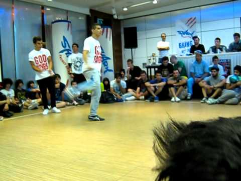 Make It Funky Bboy Cyclone and Bboy Sugar Vs Bboy Altin and Bboy Only look