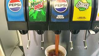 🍕🍕🍕PIZZA HUT'S SUGAR FREE PEPSI FOUNTAIN DRINK!🍕🍕🍕