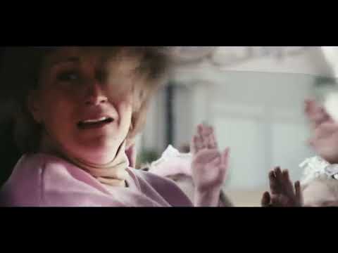 Zombieland trailer shot of the theme-park showdown at night