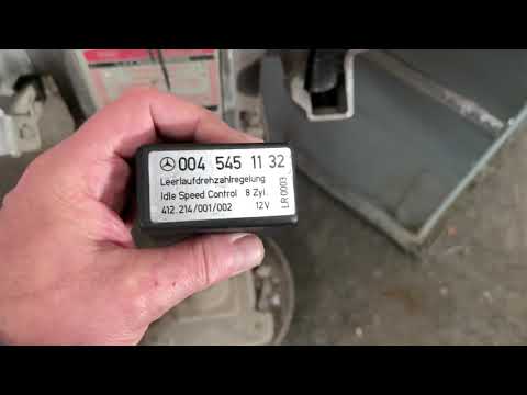 Mercedes Benz W126 560SEL 3/89 Testing & Overhaul of Electrical System and All Control Units Part 13