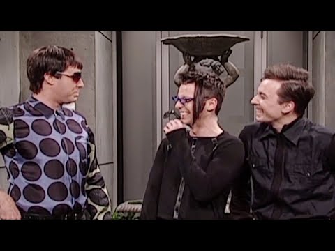 Will Ferrell Breaking the SNL Cast for 9 Minutes Straight