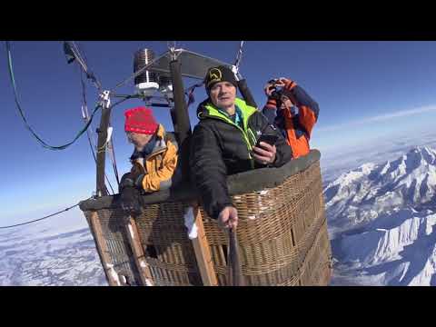 Vysoké Tatry z oblakov..  High Tatras from the cloud.
