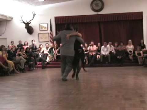 Miriam Larici & Leorardo Barrionuevo (2) in Downey June 12, 2009