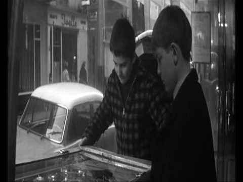 download lagu mp3 mp4 Tan Joven Y Tan Viejo, download lagu Tan Joven Y Tan Viejo gratis, unduh video klip Tan Joven Y Tan Viejo