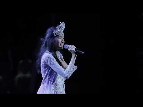 download lagu mp3 mp4 Aqiela Fadia Haya, download lagu Aqiela Fadia Haya gratis, unduh video klip Download Aqiela Fadia Haya Mp3 dan Mp4 Viral Gratis