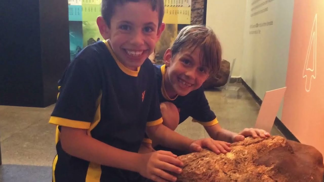 BSB Excursão ao Museu de Geociências