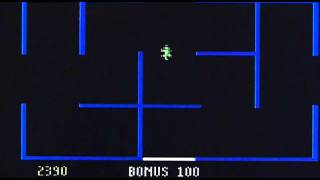 Berzerk on Atari 8 bit / 65XE. Gameplay & Commentary