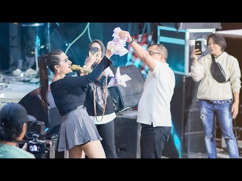 SUSU PUTIH - RISMA AW AW FEAT RADJAKUCLUK BAND 19 LIVE SHOW ANGKRINGAN TEH ITA