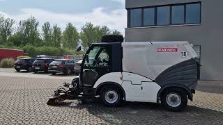 Hako Citymaster 2000 Kehrmaschine / 7.478 h road sweeper for sale image 4 Hako Citymaster 2000 Kehrmaschine / 7.478 h road sweeper image 4