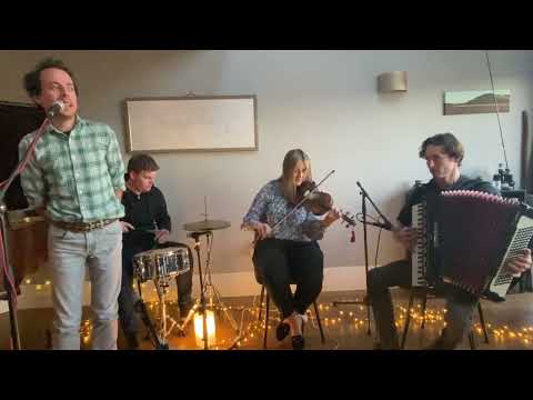 Ceilidh with The Màrtainn Skene Dance Band