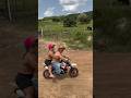 PILILIU E SUA NAMORADA NA MINI MOTO Shorts
