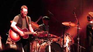 Amos Lee  9/20/2018 -  Tricksters Hucksters and Scamps