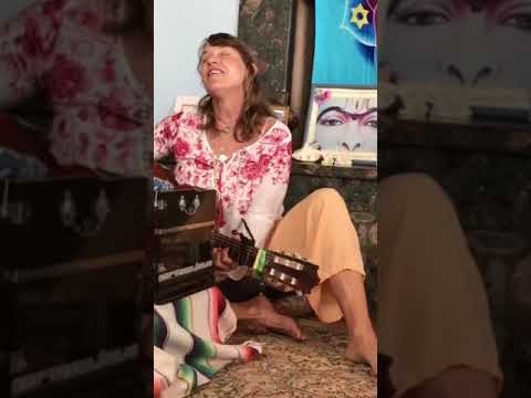 download lagu mp3 mp4 Heather Parsons Maui, download lagu Heather Parsons Maui gratis, unduh video klip Heather Parsons Maui