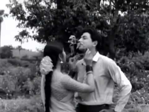 Ondu Nadi Saagarave   Rajkumar   Bangarada Hoovu   Kannada Hit Songs   YouTube