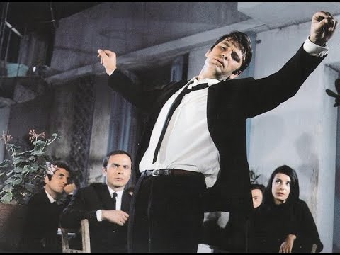 Το ζεϊμπέκικο του Νίκου Κούρκουλου - Βρέχει φωτιά στην στράτα μου