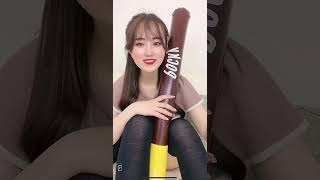 【TikTok】春の絶景 小悪魔挑発と柔肉が堪らない かちかちポッキー注入