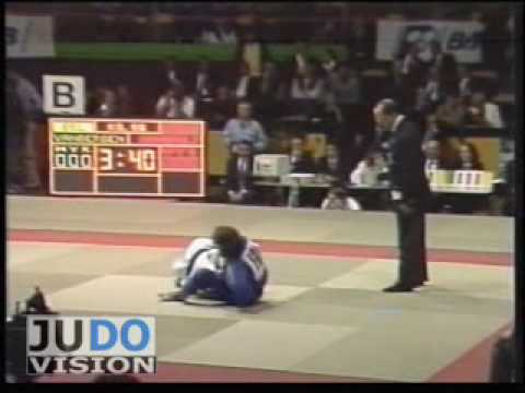 JUDO 1997 European Team Championships: Karine Rambault (FRA) - Johanne Vanbergen (BEL)