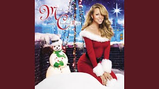 Kadr z teledysku O Little Town of Bethlehem / Little Drummer Boy tekst piosenki Mariah Carey