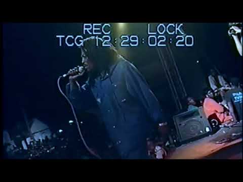 Junior Reid meets Terry Ganzie (Ghetto Splash '93)