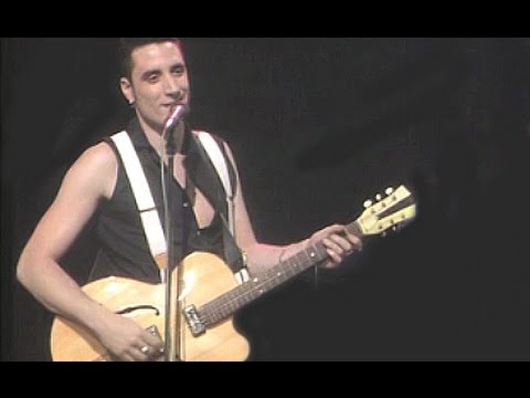 LOQUILLO & TROGLODITAS en LA TARDE con ALASKA (1987)