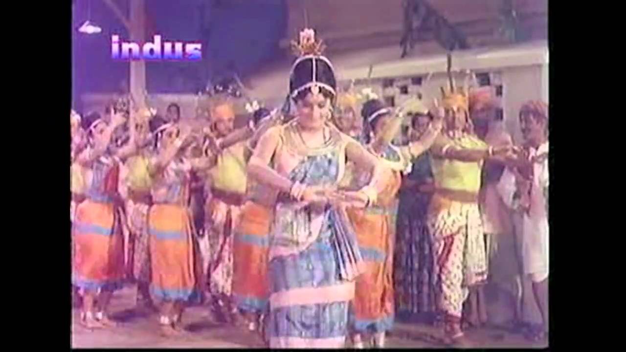 Tum Sabse Haseen Ho Or Sab Se Jawan Ho, Aji Mere Nazar Me Lyrics | Mohabbat zindagi hai | Asha Bhosle, Mahendra Kapoor | O P Nayyar