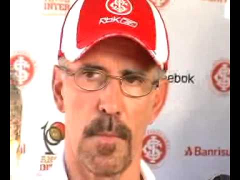 Mário Sérgio considera o Gre-Nal ponto de partida para a conquista do título - Imagens do treino