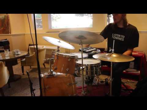 Matt Chamberlain & Brian Haas - Drum Synth Improv