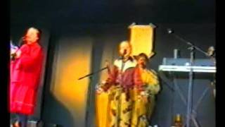 Kelly Family ~ Say Nana + über Maites Kochkünste [Mühlheim-K. 31.05.1993]