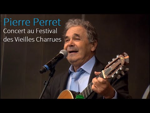 Pierre Perret - Concert au Festival des Vieilles Charrues (17 Juillet 2011)