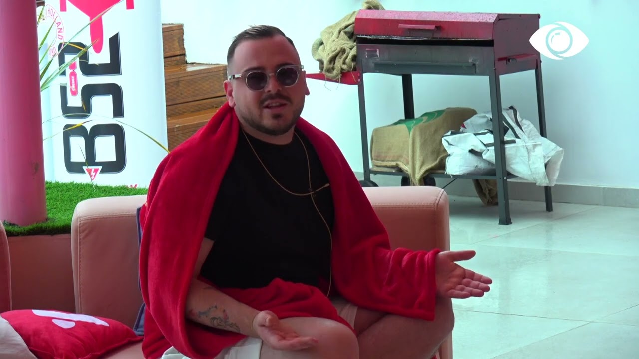 Më dukesh i lodhur/Batuta dhe ironi mes Luizit, Kristit dhe Ronaldos