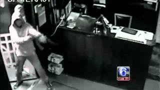 SHOOTING CAUGHT ON CAMERA..PHILLY GOONS SHOOT UP STRIP-CLUB WITH AK-47