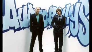 Audio Bullys - Gimme That Punk.wmv