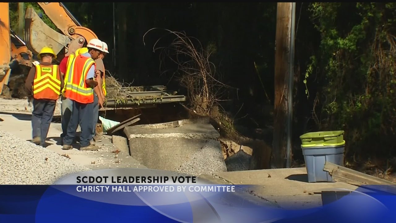 Committee approves interim director Hall to run SCDOT