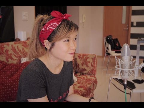 Runaway / Aurora ( cover by Vivien Loh )