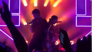 Mallory Knox - Wake Up - Cambridge Junction 2015