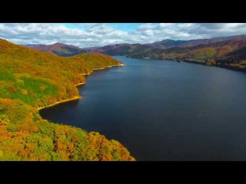 裏磐梯の紅葉（北塩原村）