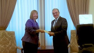Министр иностранных дел Армении Зограб Мнацаканян принял новоназначенного посла США в Армении Линн Трейси