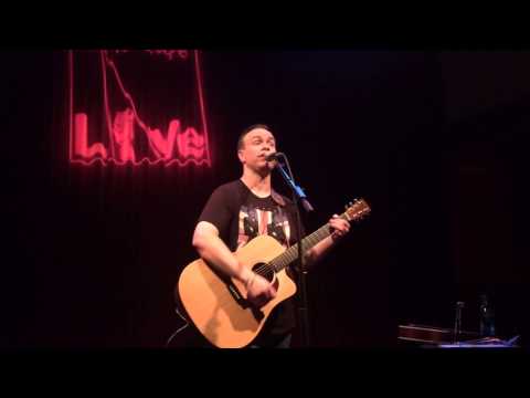 Matt Roach -Your Boring Life (World Cafe Live 2015)