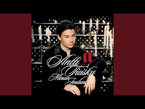 Lämmin lumi peittää maan