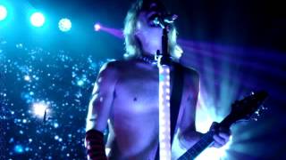 Marianas Trench One Love Live ~front row  Mr. smalls PA 2016