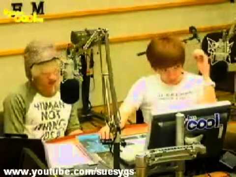 111005-DJTeuk yawning