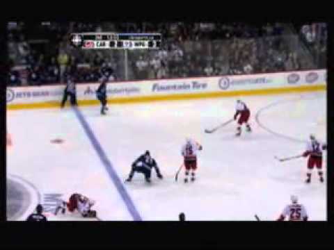 Hockey:Jets vs Hurricanes oct 22 2011