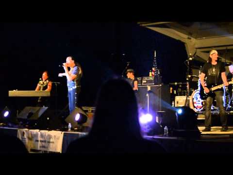 Grand Funk Railroad - The Star-Spangled Banner/Bruce Kulick Guitar Solo/Inside Looking Out - 7/30/13