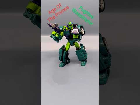 3 Minute Reviews #transformers #generations #ageoftheprimes #fugitive #waspinator #animated #wasp