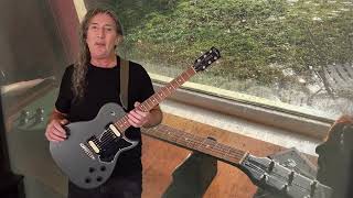 Video thumbnail for Godin Summit Classic SG 2018 demo and review by Foxy's Guitar Show