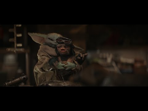 Anzellan droidsmiths try to repair IG-11 - The Mandalorian Season Three (2023)