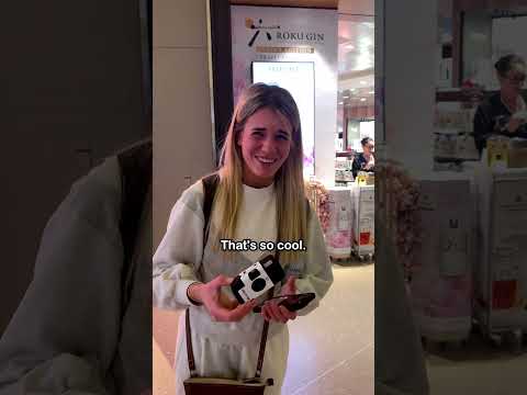 Giving disposable cameras to strangers #travel #disposablecamera #lifeonfilm