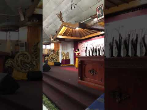 Gung Indi  - Mertha Hyang Tohlangkir