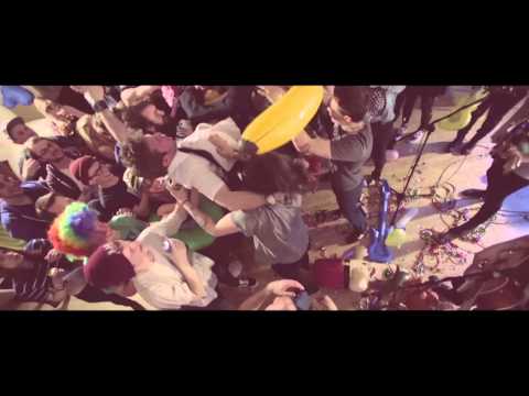 Big Brown Pills From Lynn - Ducking Punches